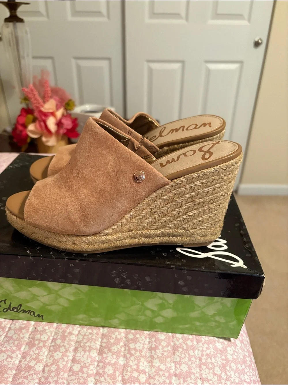 Sam Edelman Tan Suede Espadrille Peep-Toe Wedge Mules comes in the box.